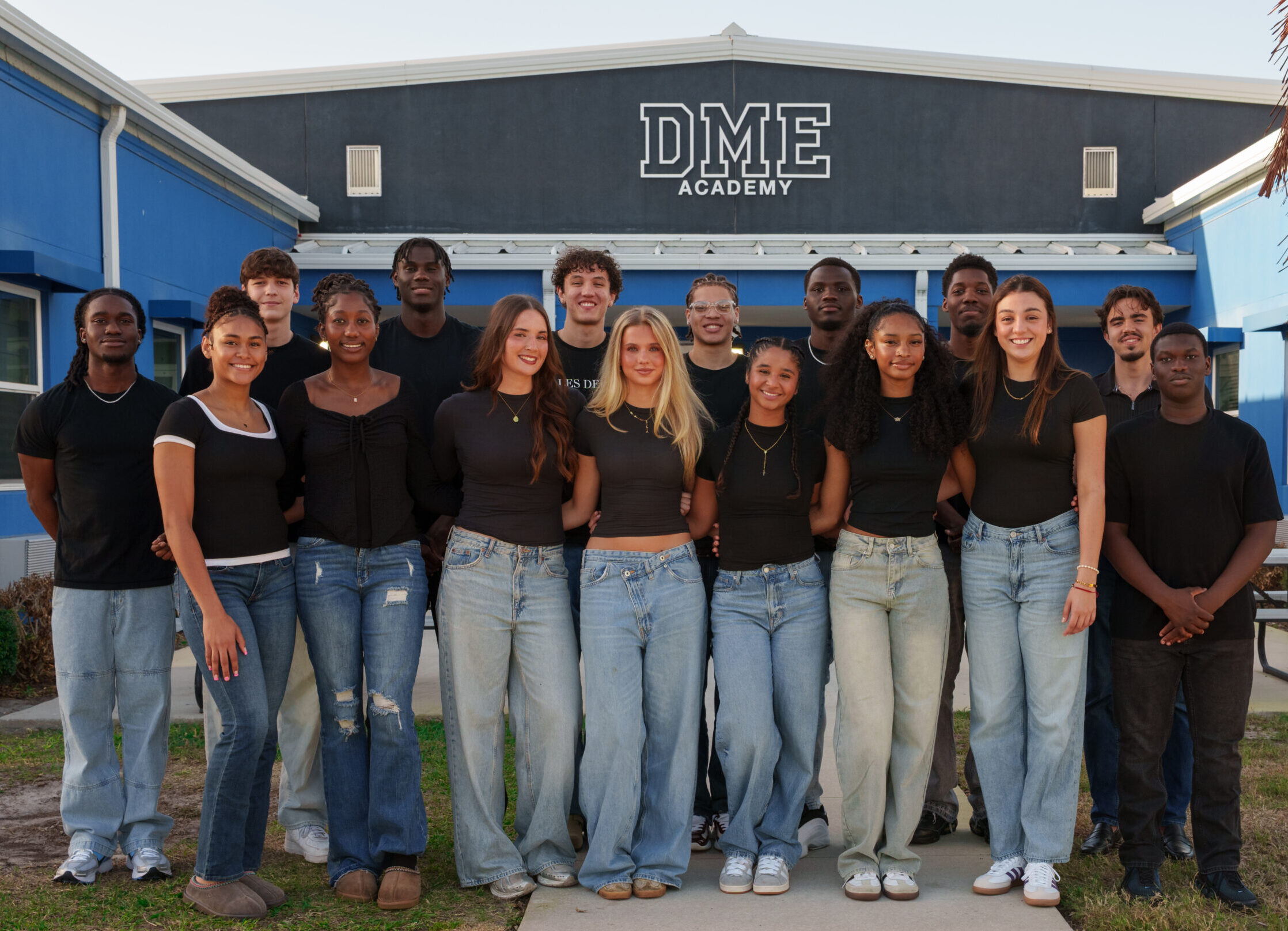 The full prom court of 2026 poses together